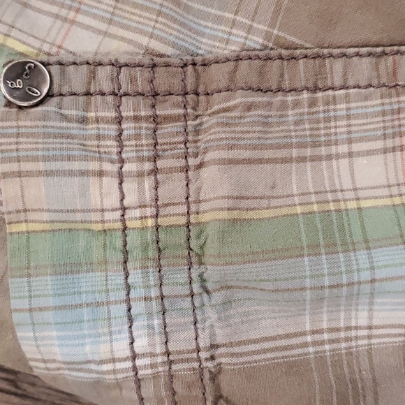 Children's Place/Genuine Kids Out of this World Matching T-Shirt w/ Plaid Shorts - Picture 8 of 10